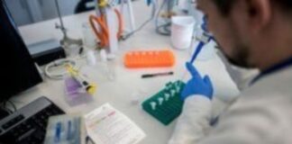 Ρωσία-κορονοϊός: Το Ερευνητικό Κέντρο Vektor ξεκινά την παραγωγή εμβολίου τον Νοέμβριο