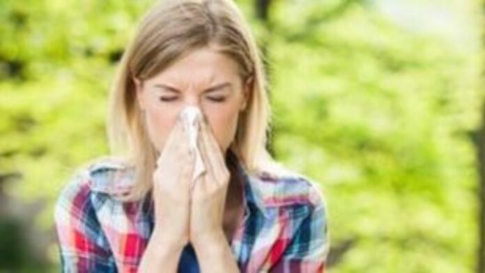 Πώς το κοινό κρυολόγημα μπορεί να γίνει σύμμαχος κατά της γρίπης