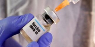 Κορονοϊός: Άδεια για εσπευσμένη κυκλοφορία τού ρωσικού εμβολίου ζήτησε η Μόσχα
