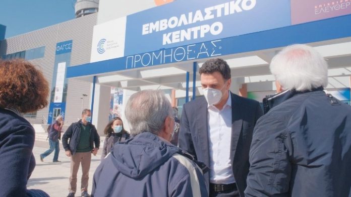 Β. Κικίλιας: Πάνω από 850.000 εμβολιασμοί - Στα 800 τα εμβολιαστικά κέντρα